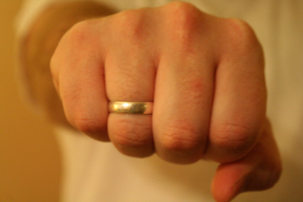 men-wedding-rings-charming-wedding-ring-man-which-hand-affordable-gold-wedding-ring-man-marvelous-images-of-wedding-ring-man-design-ideas-wedding-ring-man-right-hand-wedding-rings-with-man-6388628